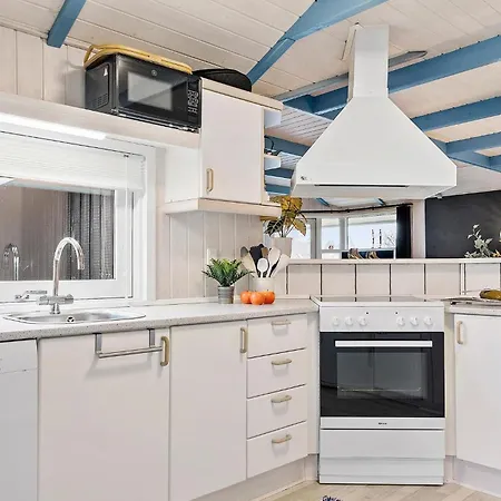 度假居 Beautiful Home In Hejls With Sauna *